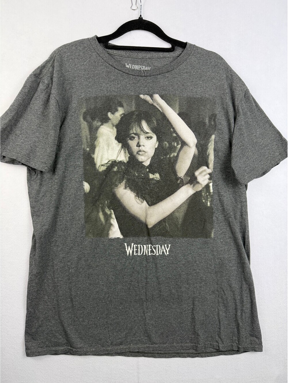 Wednesday Addams T-Shirt Women's Sz L Netflix Show Dance Scene Graphic Tee